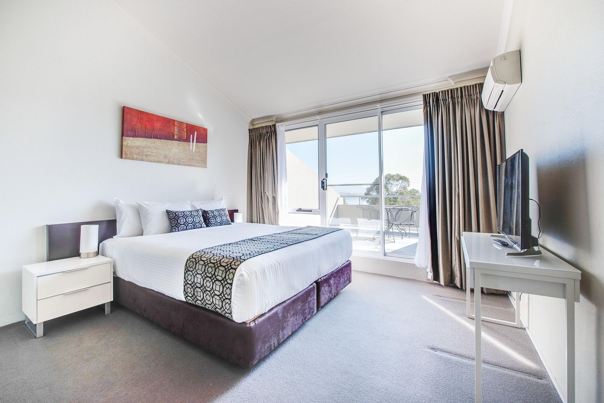 Horizons Lake Jindabyne Exterior photo